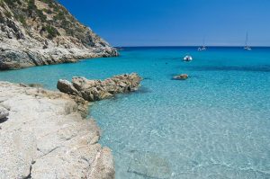 Vacanze in Sardegna fuori stagione: perché Maggio, Settembre e Ottobre sono i mesi più intelligenti